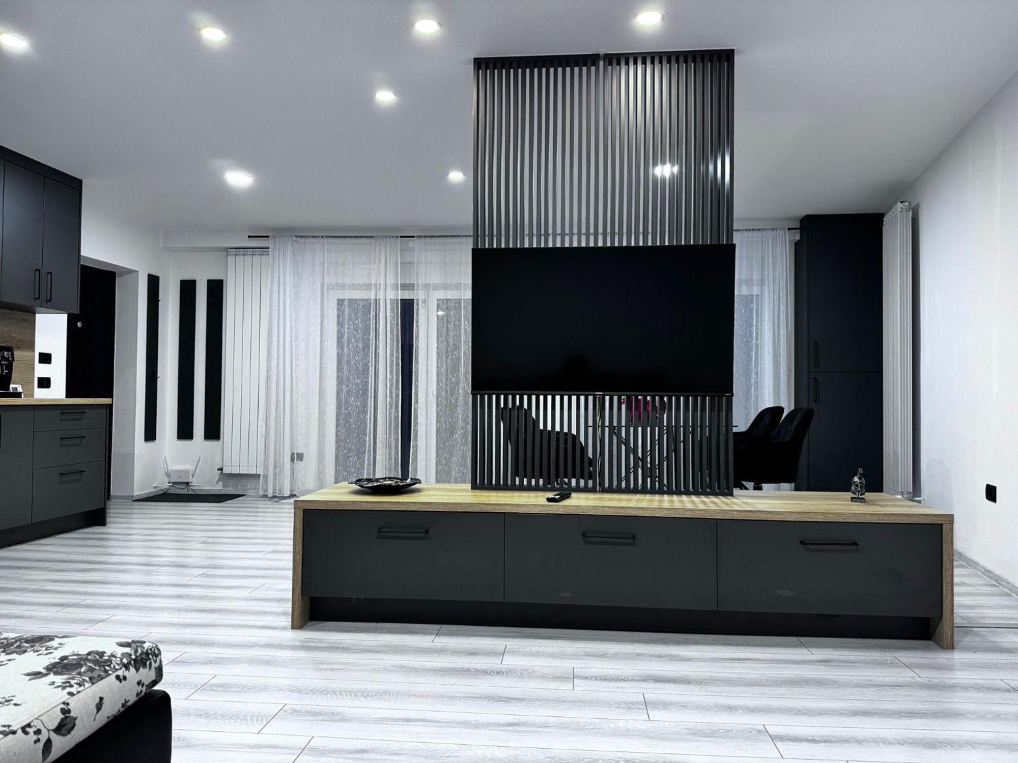 Apartmán Whitehouse2 Arad Exteriér fotografie